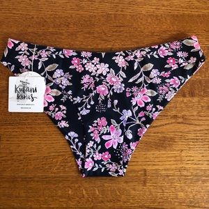 Kulani Kinis Full Coverage Bottom in Millie